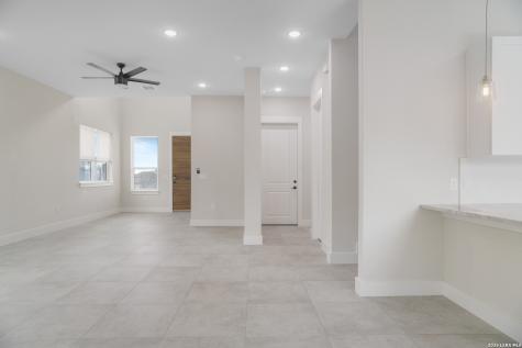 10743 Pharaoh San Antonio TX 78254