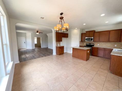 9402 Red Stable Road San Antonio TX 78254