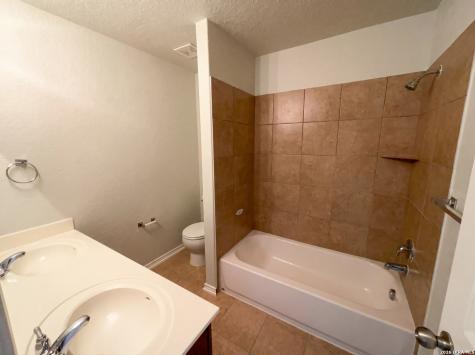 9402 Red Stable Road San Antonio TX 78254