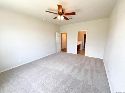 9402 Red Stable Road San Antonio TX 78254