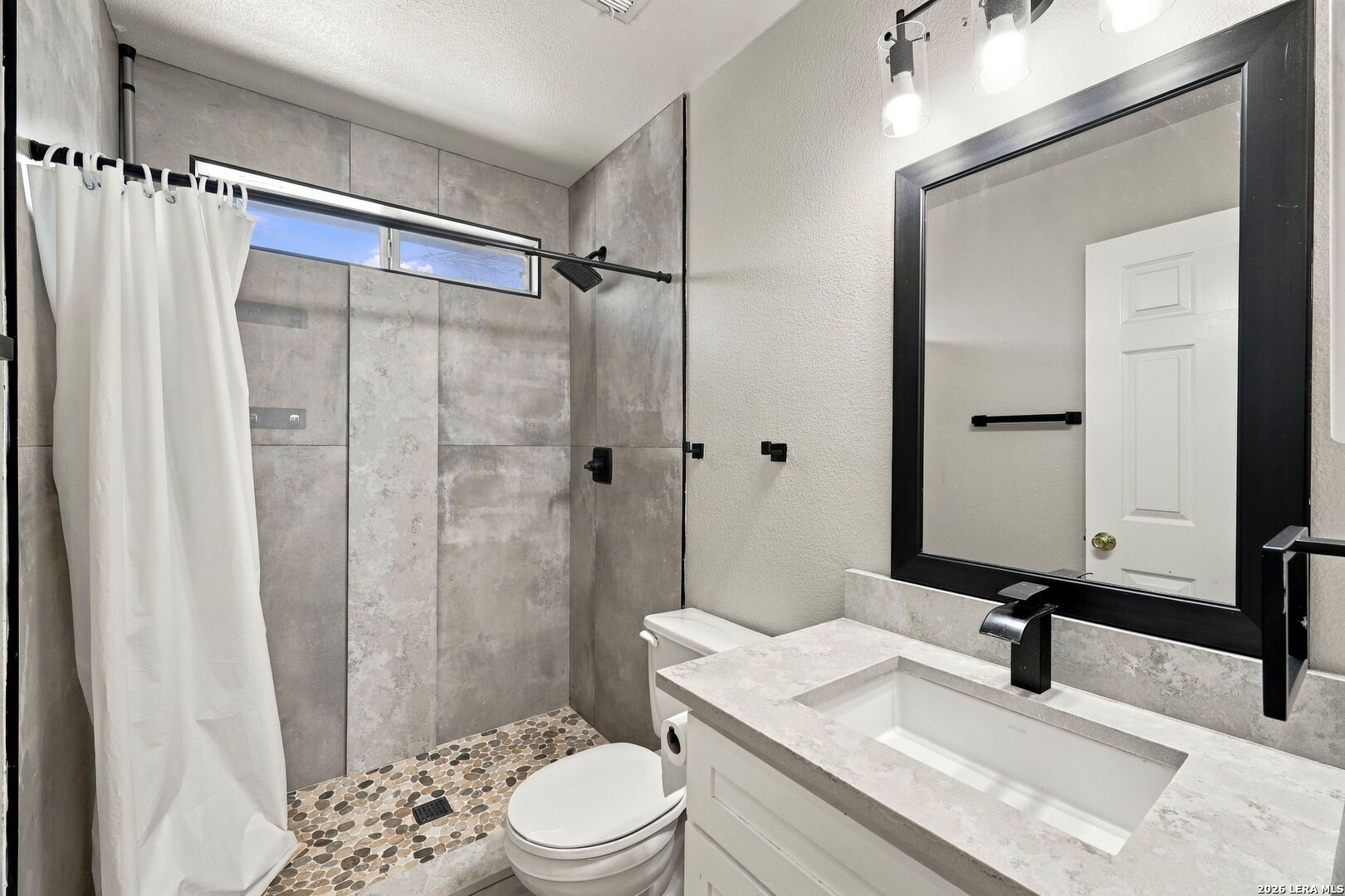 4326 Rogans Harbor San Antonio TX 78244