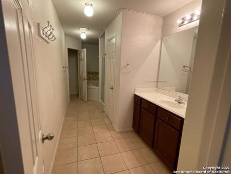 11830 Luckey Vista San Antonio TX 78252
