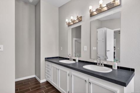 407 High Ridge Drive Seguin TX 78155