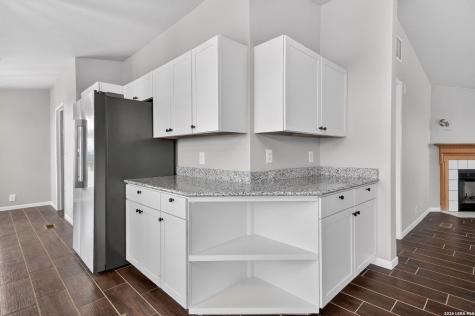 407 High Ridge Drive Seguin TX 78155