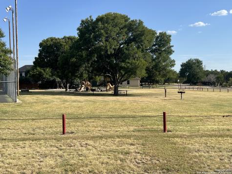 Lot 5 Settlers Bandera TX 78003