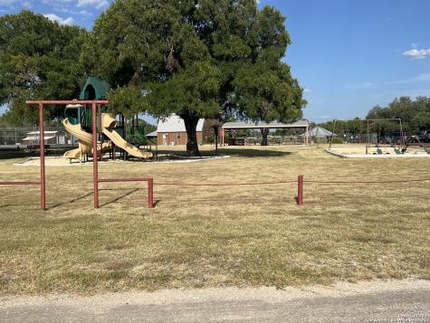 Lot 5 Settlers Bandera TX 78003