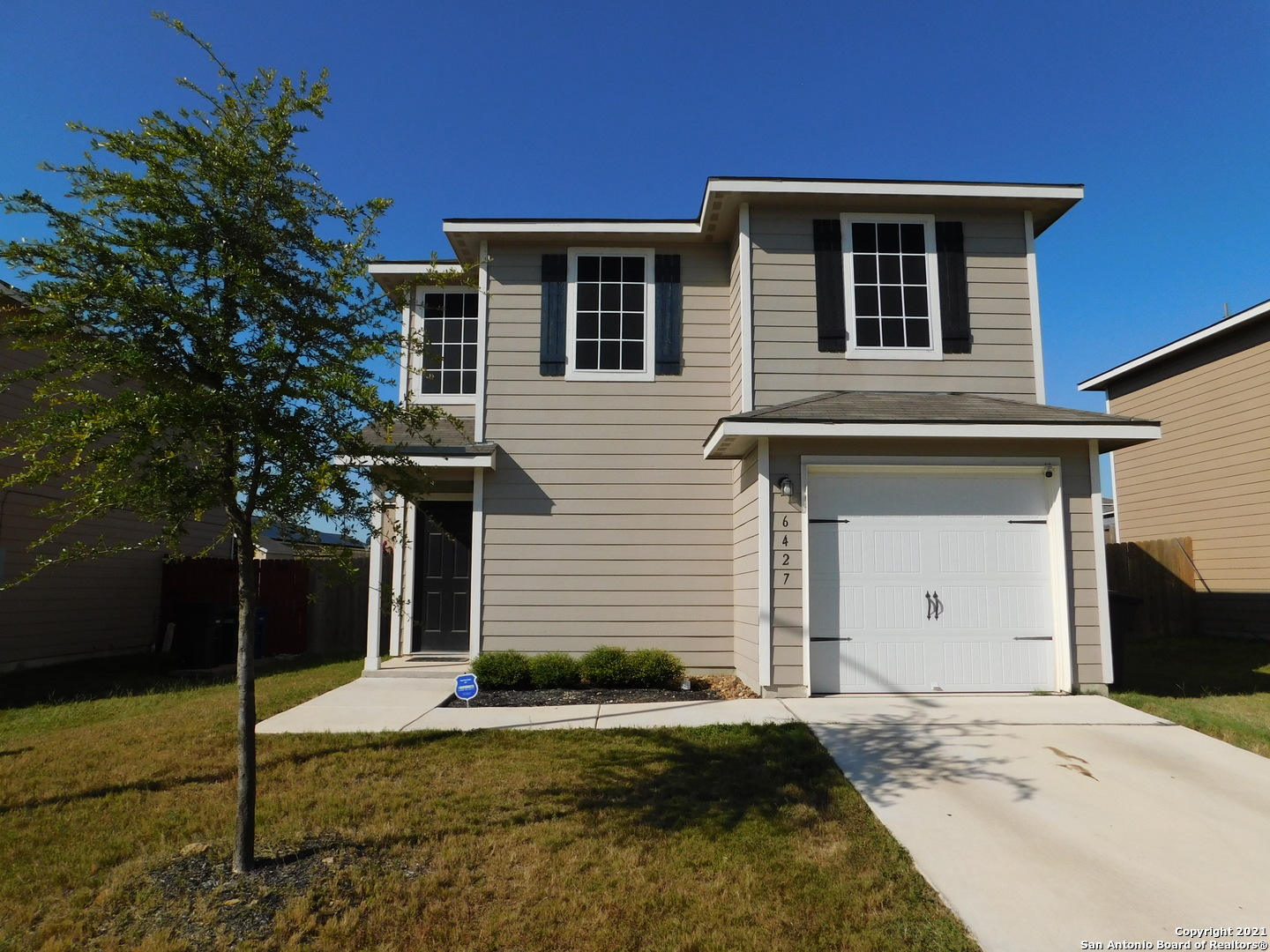 6427 Woodcliff Bend San Antonio TX 78222