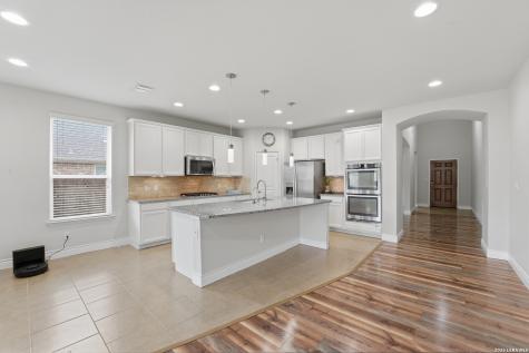 2754 Ridge Heights New Braunfels TX 78130