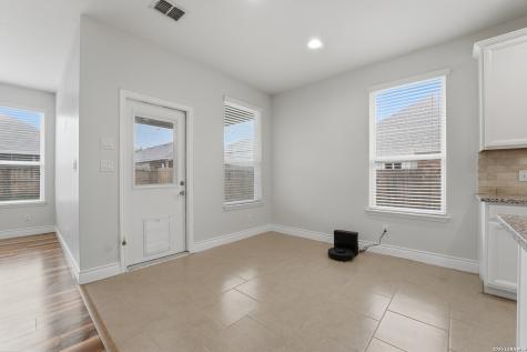 2754 Ridge Heights New Braunfels TX 78130
