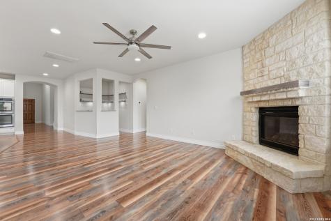 2754 Ridge Heights New Braunfels TX 78130