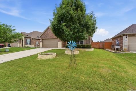 2754 Ridge Heights New Braunfels TX 78130
