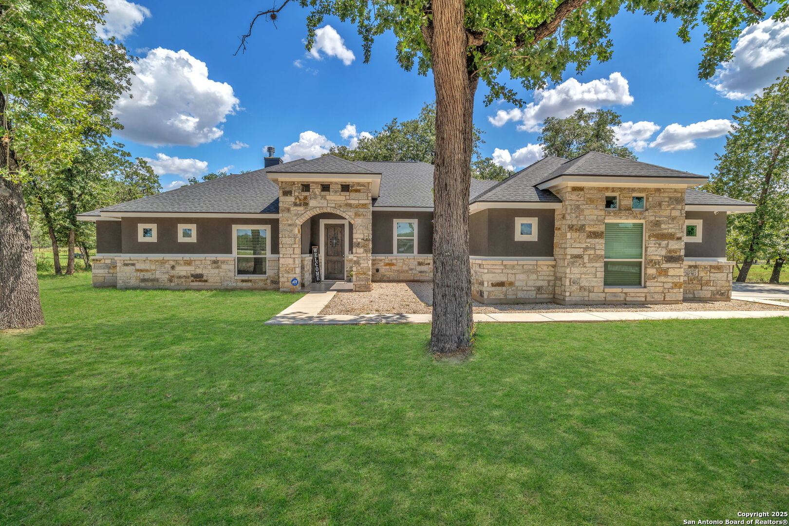 221 Cibolo Ridge Drive La Vernia TX 78121