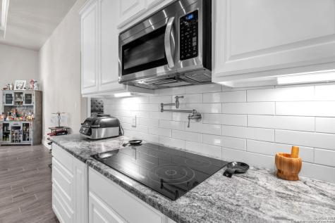221 Cibolo Ridge Drive La Vernia TX 78121
