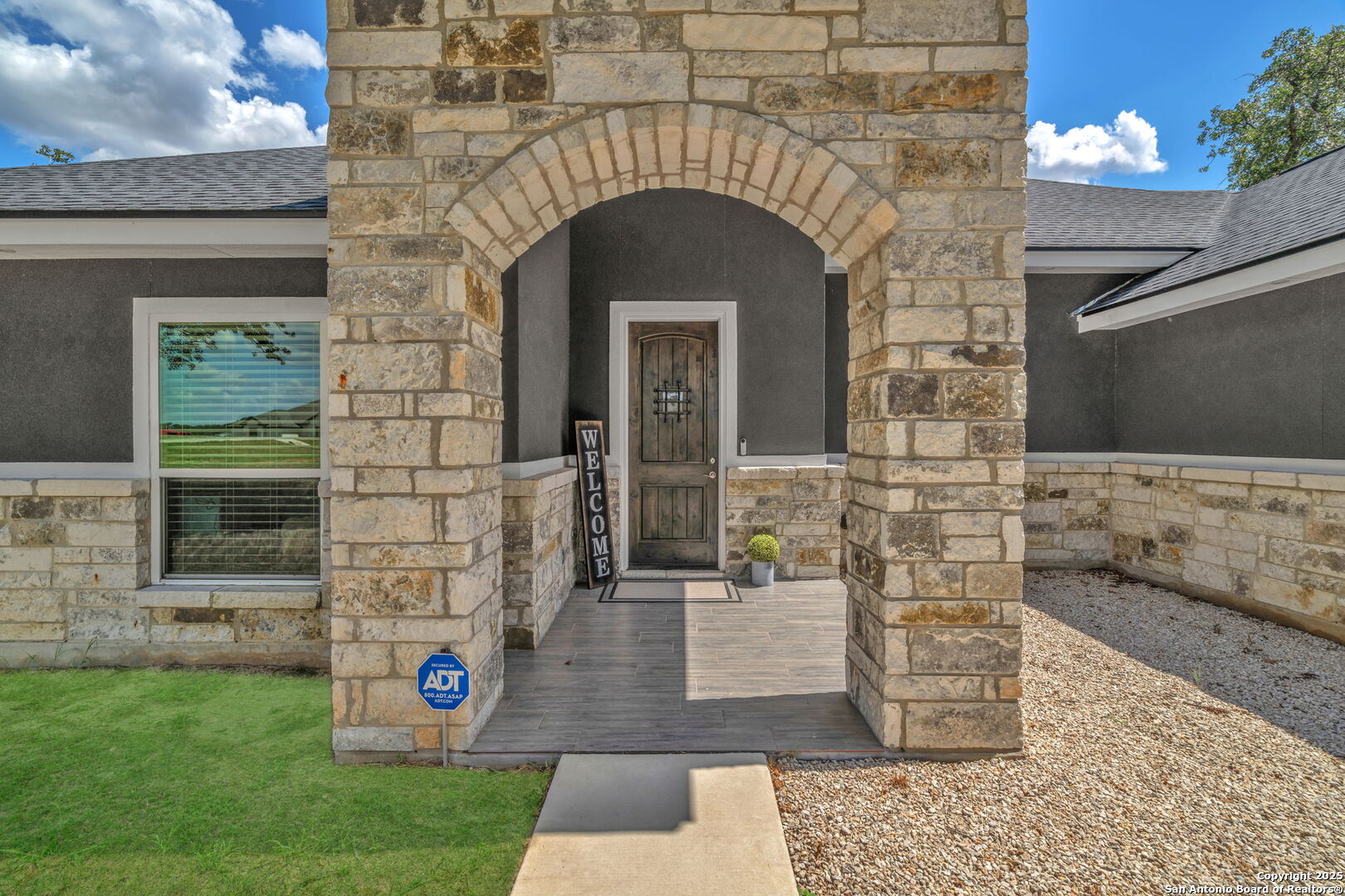 221 Cibolo Ridge Drive La Vernia TX 78121
