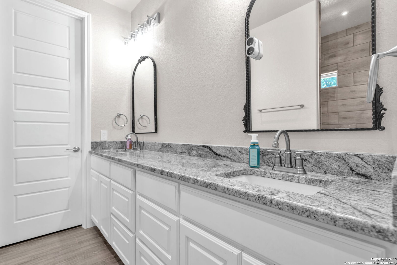 221 Cibolo Ridge Drive La Vernia TX 78121