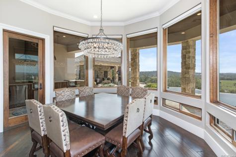 325 River Ridge Spring Branch TX 78070