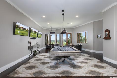 325 River Ridge Spring Branch TX 78070