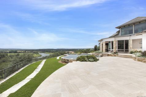 325 River Ridge Spring Branch TX 78070