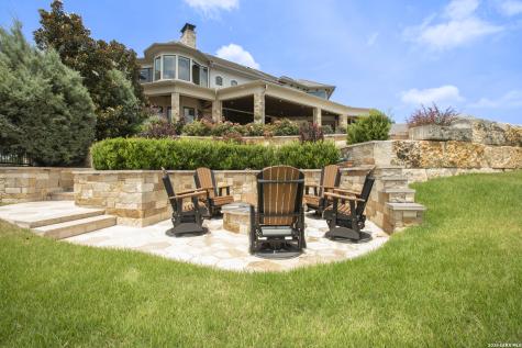 325 River Ridge Spring Branch TX 78070