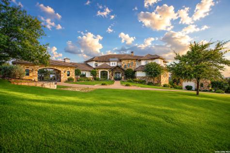 325 River Ridge Spring Branch TX 78070