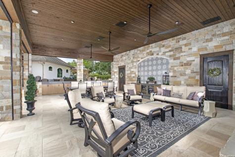 325 River Ridge Spring Branch TX 78070