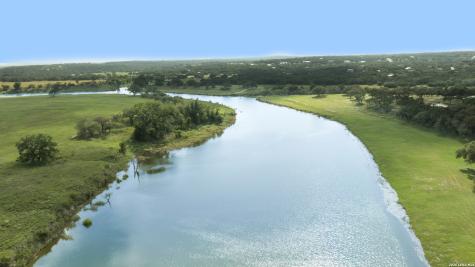 325 River Ridge Spring Branch TX 78070