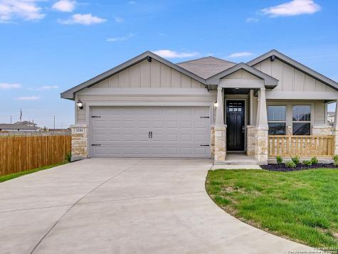 3201 Junction Bay Converse TX 78109