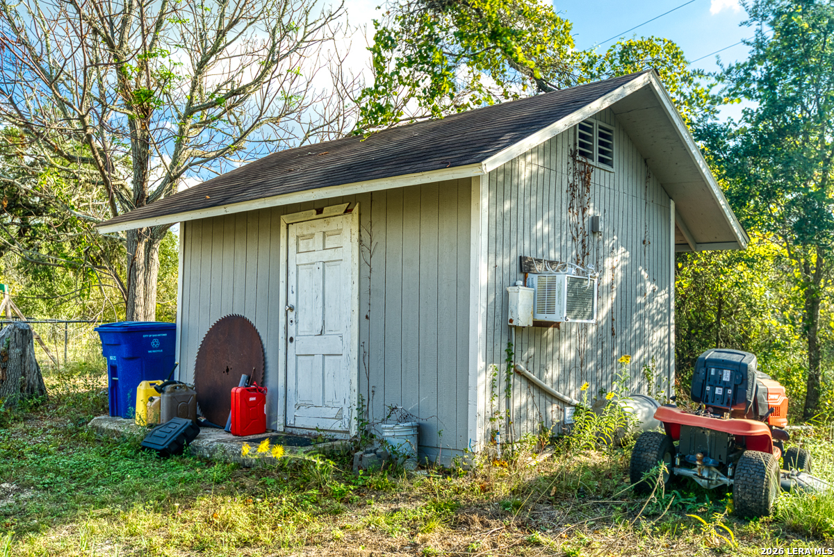 4223 State Highway 173 S Bandera TX 78003
