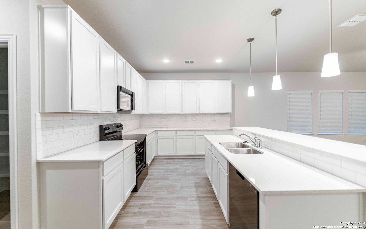 300 Jills Path Seguin TX 78155