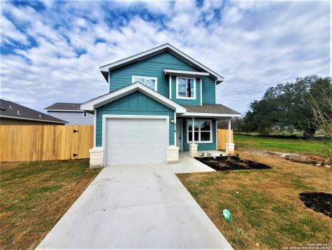 216 W Martindale Street Seguin TX 78155