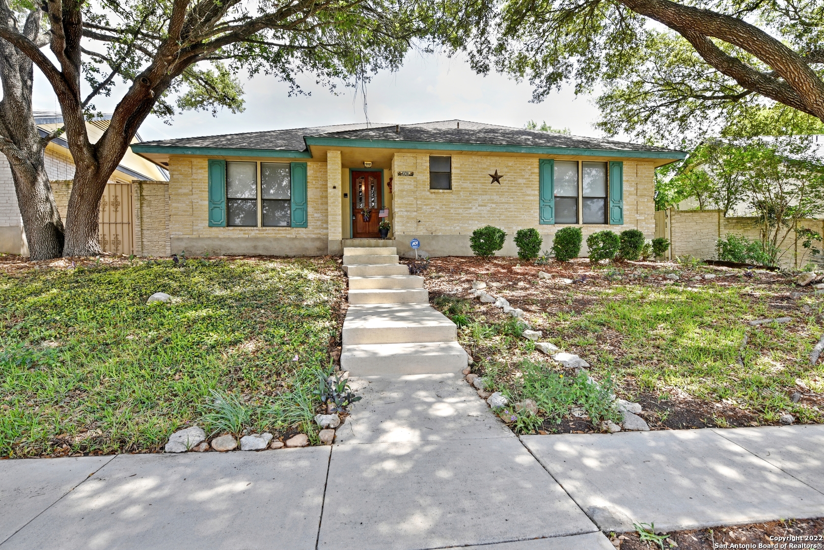 6138 Royal Breeze San Antonio TX 78239