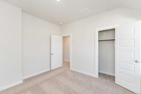3011 Heidfeld Lane Converse TX 78109
