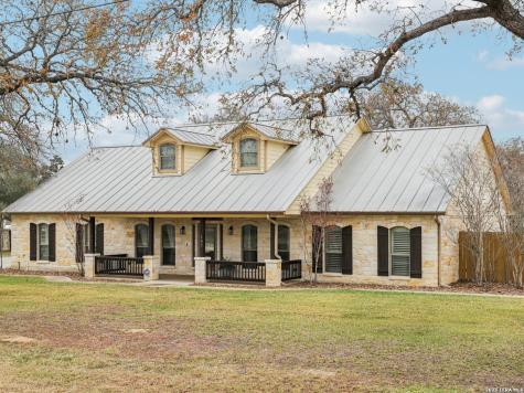 197 Vintage Ranch La Vernia TX 78121
