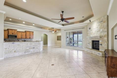 197 Vintage Ranch La Vernia TX 78121