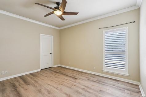 197 Vintage Ranch La Vernia TX 78121