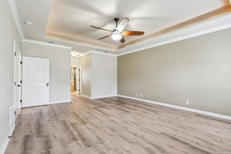 197 Vintage Ranch La Vernia TX 78121