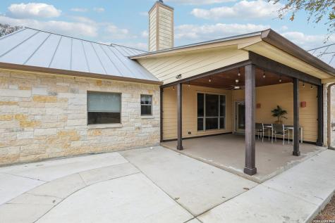 197 Vintage Ranch La Vernia TX 78121