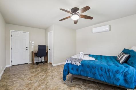 197 Vintage Ranch La Vernia TX 78121