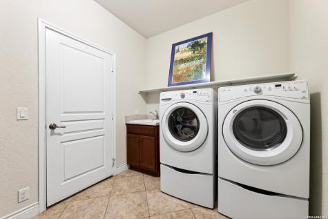 4315 Post Cedar San Antonio TX 78253