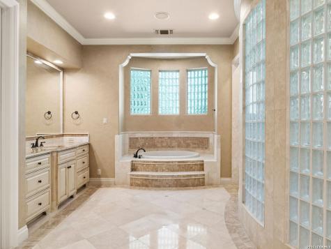 410 Bentley Manor Shavano Park TX 78249