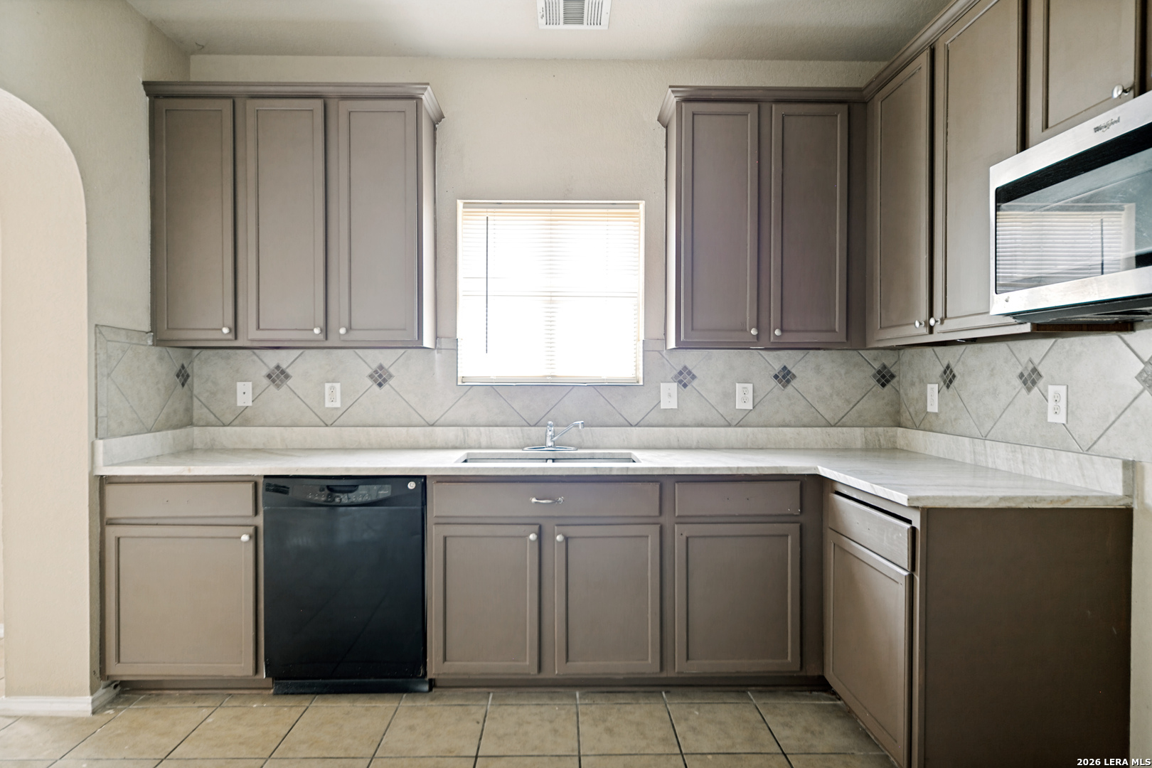 6718 Loma Secca San Antonio TX 78233