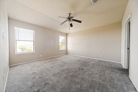 6718 Loma Secca San Antonio TX 78233