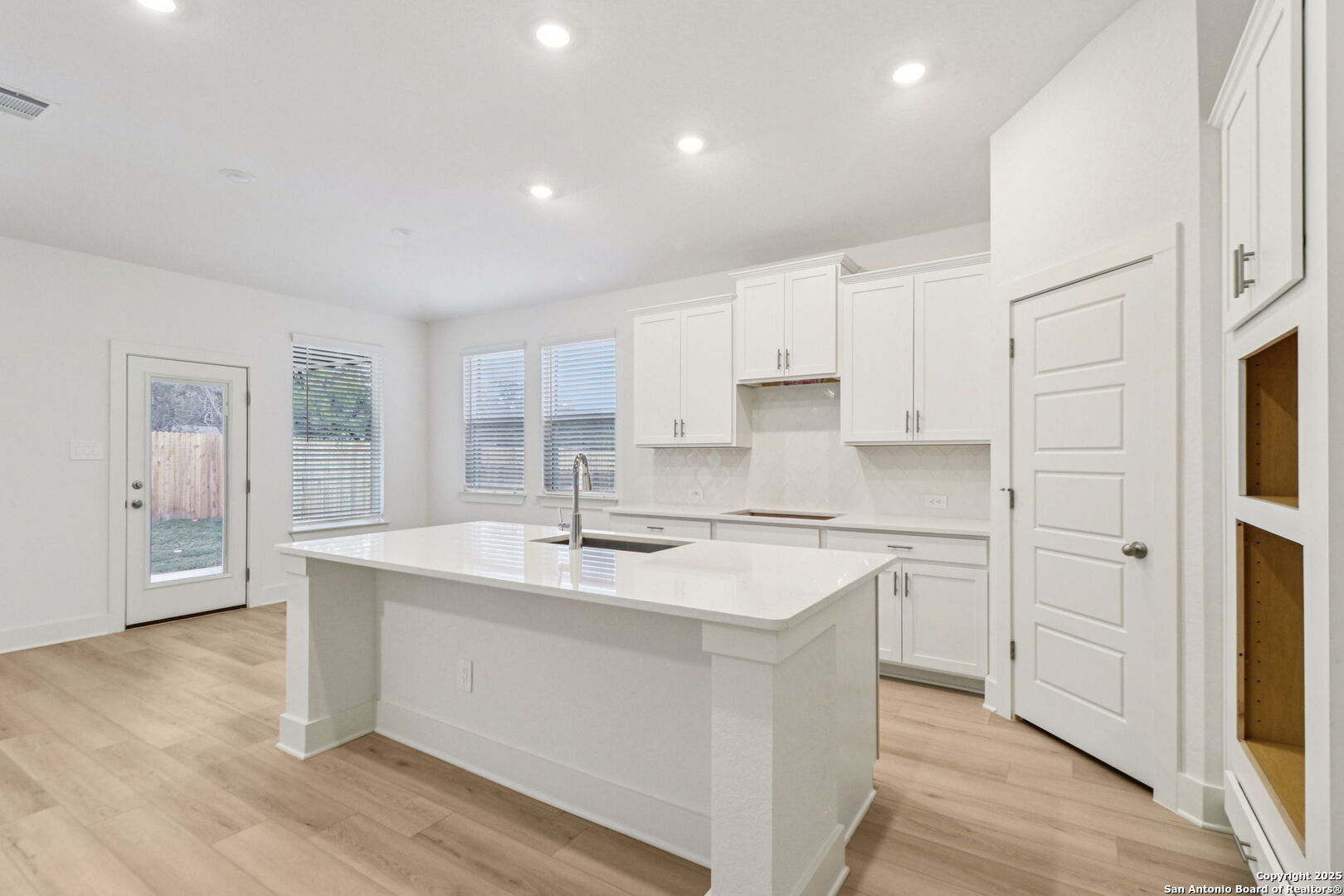 11439 Feather Vale San Antonio TX 78254
