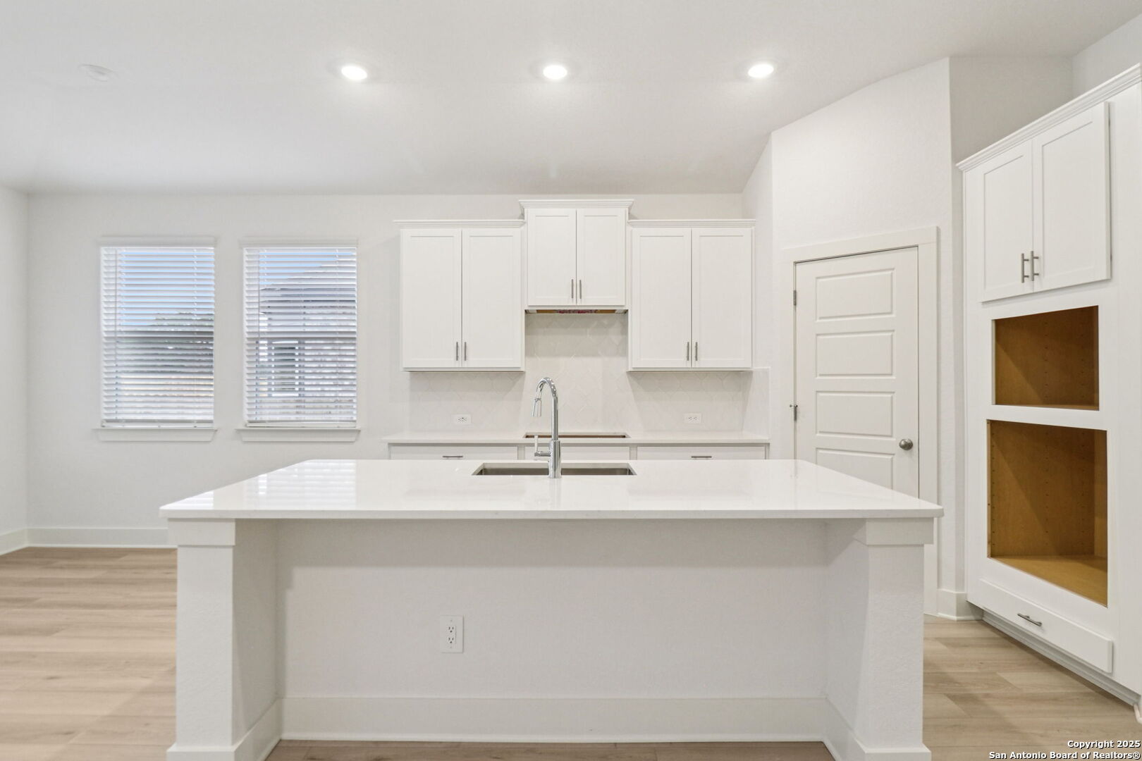 11439 Feather Vale San Antonio TX 78254