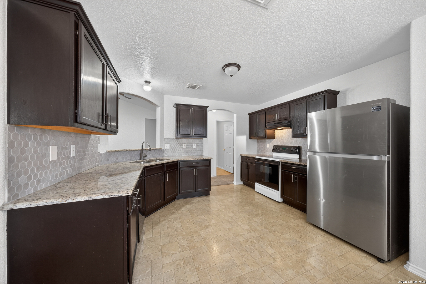 2207 Opelousas Trail San Antonio TX 78245