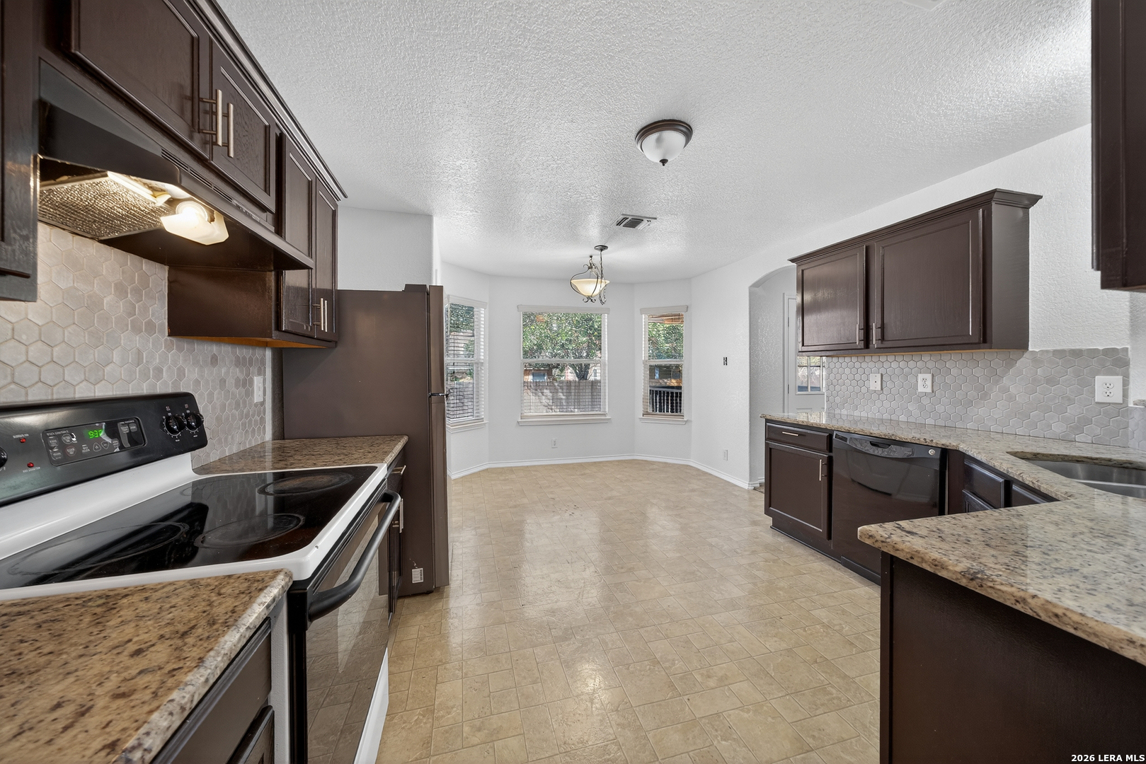 2207 Opelousas Trail San Antonio TX 78245