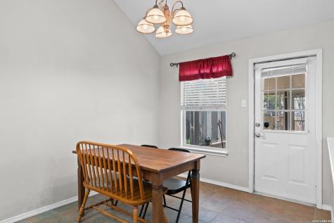 7031 Quail Wilde San Antonio TX 78250