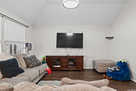 7031 Quail Wilde San Antonio TX 78250