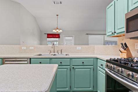 7031 Quail Wilde San Antonio TX 78250
