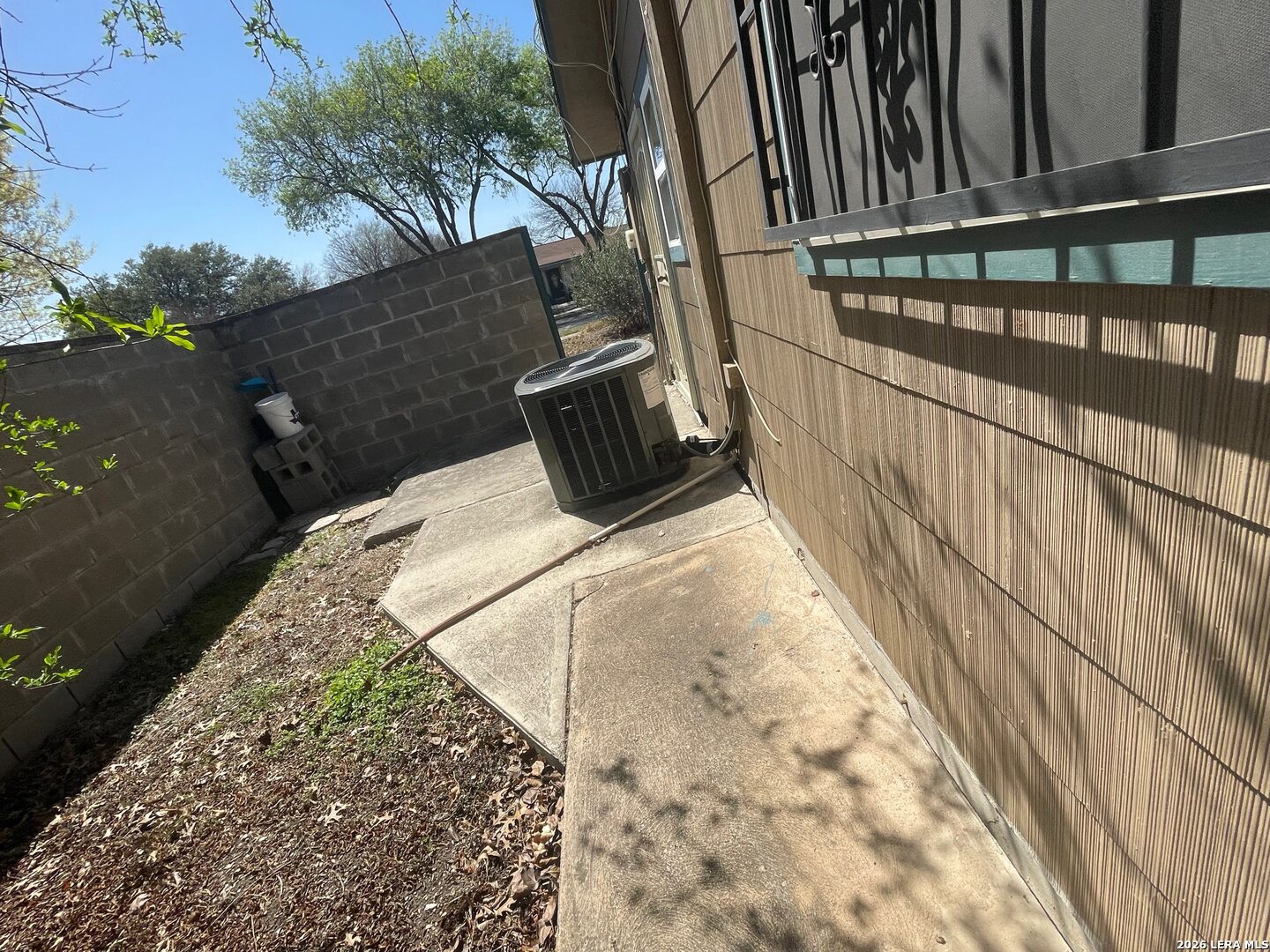 4830 Castle Bridge San Antonio TX 78218